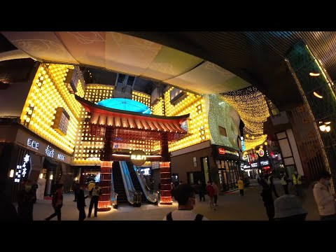 Dei uma olhada no evento na Holiday Square no distrito de Xinwu, cidade de Wuxi, província de Jiangsu 2022/10/29