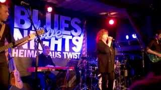 Maggie Reilly - Stone's Throw From Nowhere - Twist 25-03-2014