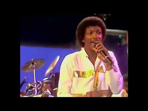 download lagu mp3 mp4 Kool And The Gang Concert, download lagu Kool And The Gang Concert gratis, unduh video klip Kool And The Gang Concert