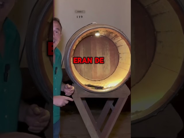 Vídeo relacionado con San Valentín, Vino Blanco - 75 cl (El embalaje puede variar)