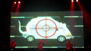 DEVO - Don&#39;t Shoot - Chicago/Congress Theatre 2010