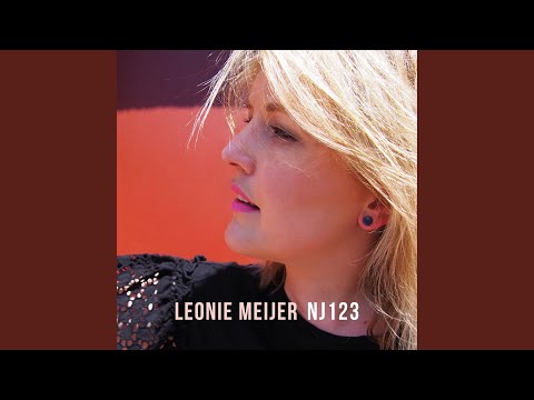 Miles Miles Miles - Leonie Meijer