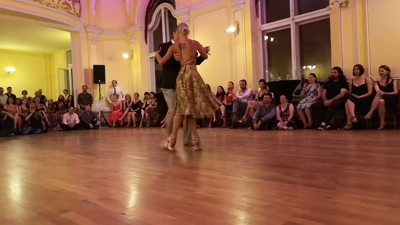 Video thumbnail for Eleonora Kalganova and Murat Erdemsel, No vuelvas María