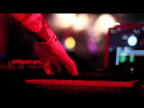 CADIK TRAVEL AGENCY LIVE FEAT MANGO & D STU