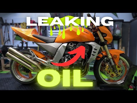 Leaking Valve Cover Gasket? How to Replace it on First Gen Kawasaki Z1000