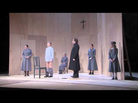 Fanny och Alexander Trailer Theater Production