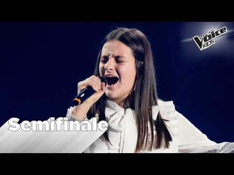 Michela emoziona con “La voce del silenzio” di Mina | The Voice Kids Italy Semifinale