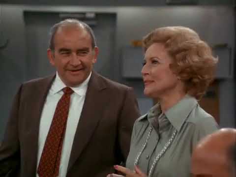 The Mary Tyler Moore Show S6E02 Mary Moves Out (September 20, 1975)