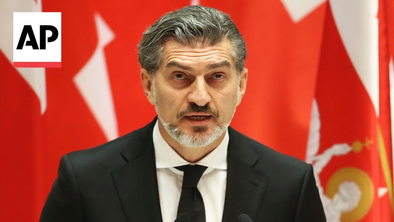 Georgia's new President sworn in amid mass protests