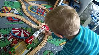 Brio Holzeisenbahn Eisenbahn mit Fernbedienung, elektrisch