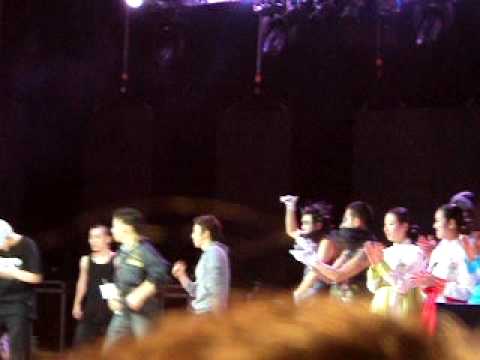[Fancam] 091212 Sundown Festival Seoul'd Out Ending