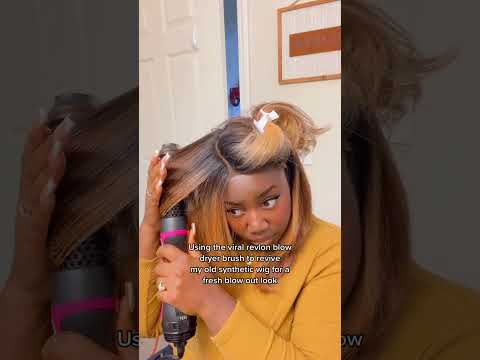 Using Revlon Blow Dryer Brush For A Blowout Look |...