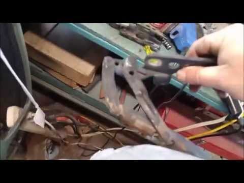 1995 BMW E38 740i - how to put hood in to service mode