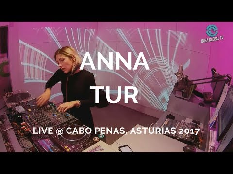 Anna Tur - Live @ Illusions Radio Show [12.12.2017] (Tech House)