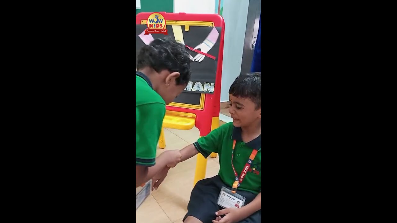 Little hands, big love.mp4