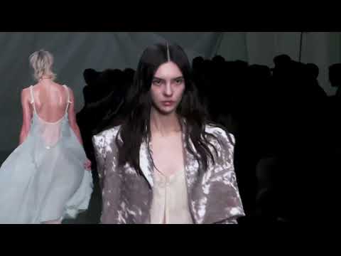 ANIYE RECORDS Fall Winter 2023 Fashion Show