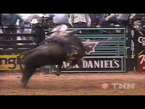 Troy Dunn vs Lucky Charm - 98 PBR St. Louis (87 pts)