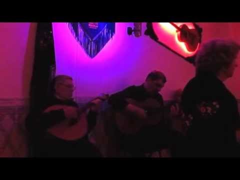 ODETE LOUROSA FADO, ACTUOU NO SELO DAS MEMORIAS, NA RUA FARIA GUIMARÃES PORTO