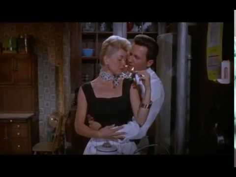 Doris Day and John Raitt - "Small Talk" from The Pajama Game (1957)