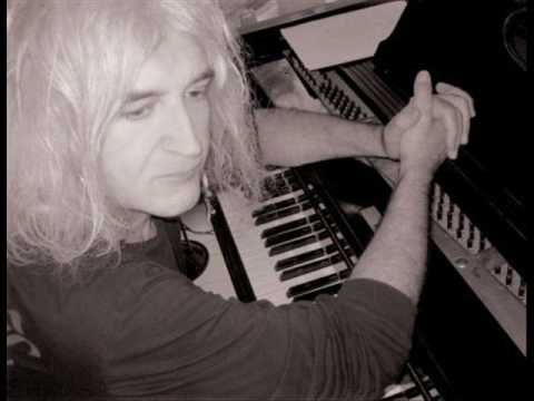 download lagu mp3 mp4 Nikos Karvelas Songs, download lagu Nikos Karvelas Songs gratis, unduh video klip Nikos Karvelas Songs