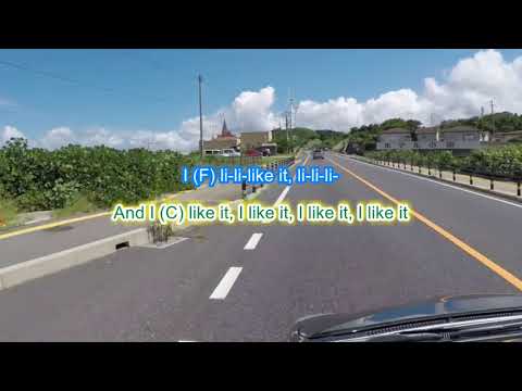 Rockin' all over the World play along with scrolling guitar chords and lyrics