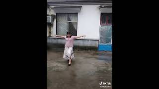 近所に住む魔物使いに困ってる[爆笑TikTok]