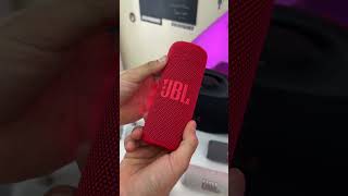 JBL Grip VS JBL Charge 6