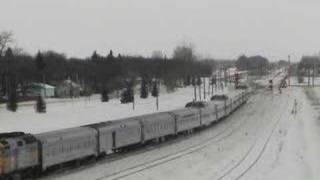 preview picture of video 'VIA 2 Canadian at Portage la Prairie, 2007/12/27'