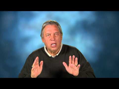Minute With Maxwell: Is Your Foundation Strong? - John Maxwell Team