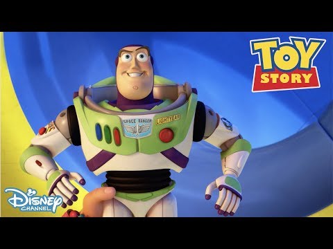 🍟 ИСТОРИИ С ИГРАЧКИТЕ: МИНИ ИГРАЧКИ | Играта на играчките | Disney Channel Bulgaria