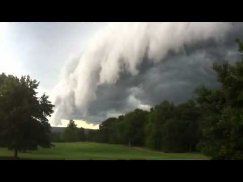 Shelf cloud July 15 2012 James River CCV