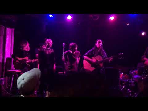 María Ruiz - No soy como Dios ( con Eva Sierra y La Otra)