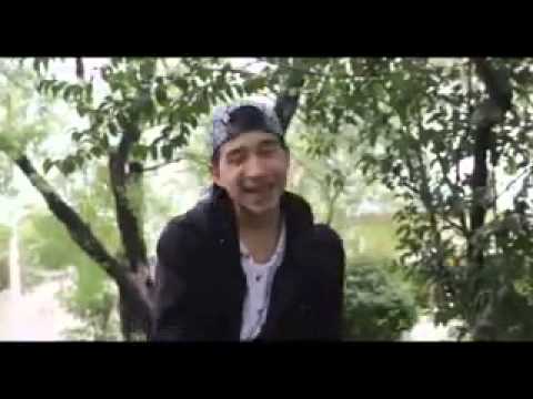 ALEXIS CHAIRES - SUPERALO (Video official).