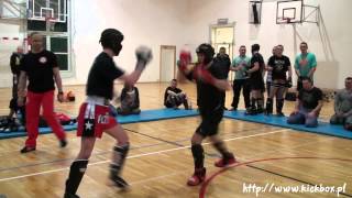 preview picture of video 'Kickboxing . M. Nitek vs Ł. Ogrzebacz vs E. Dużyński'