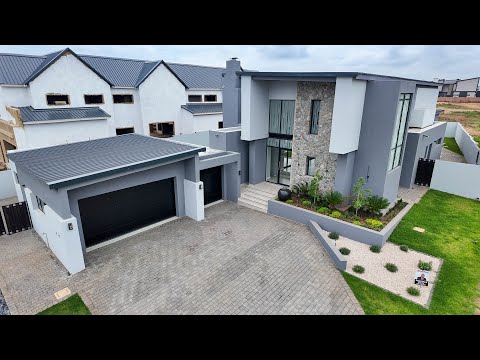 4 Bedroom For Sale | Midstream Estate