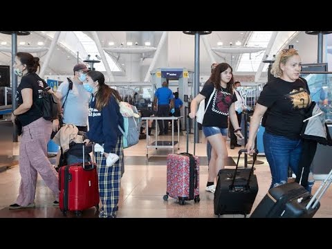 ASMR Walk —Gatwick Airport Ambience Walk ✈️ | Calm Terminal Sounds & Footsteps (No Talking)