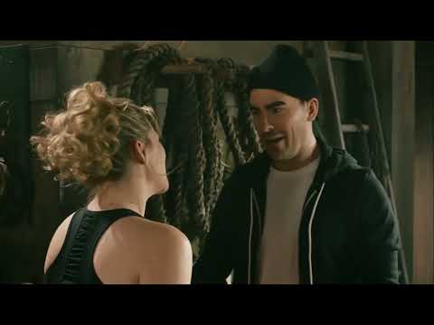 Alexis and Twyla | Schitt's Creek 1x06 part 1