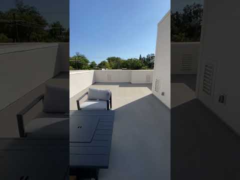 9 Icon Walk - Downtown Luxury Townhouse property video