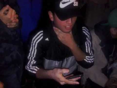 Competencia de rap de Nitsuga en la plaza España Mar Del Plata Ponta vs Kangu vs Voltage