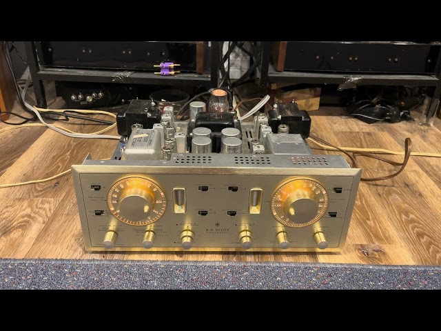 Scott 399 stereo tube receiver amplifier in Stereo Systems & Home Theatre in Kingston
