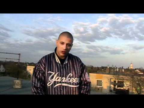 Márkypapa - NVA - Nem Vagyunk Angyalok (Low Budget Music Video)