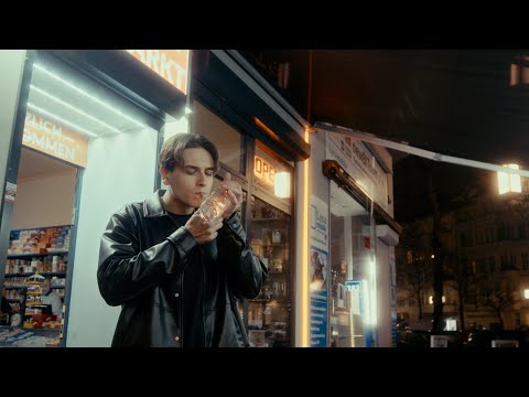 Beyazz - Dunkler Rauch (Official Video)