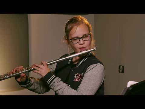 Fluitles: docent Irma Vos, leerling Carlien