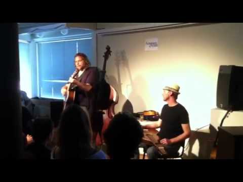 Tom Freund live at KC Turner House Concert