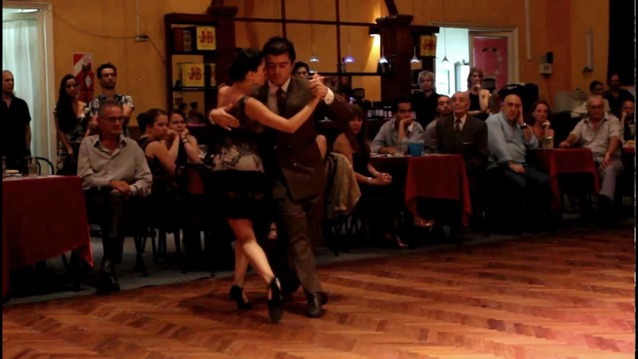 Cristhian Sosa and Sabrina Garcia Salon Canning (2)