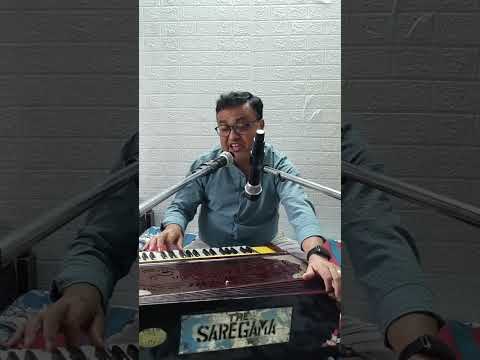 Kun Mandir ma janxau yatri