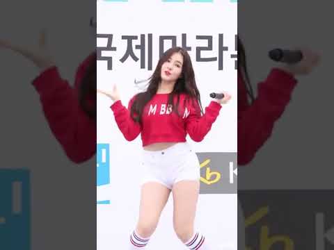 Momoland-Bboom boom-Wonderful Love-Freeze.# forcus Nancy