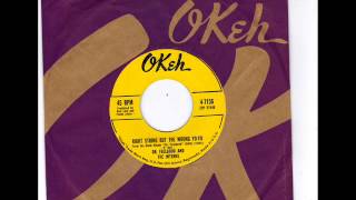 DR  FEELGOOD -  RIGHT STRING BUT THE WRONG YO YO - WHATS UP DOC -  OKEH 4 7156
