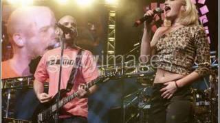 Moby and Gwen Stefani Southside@ KROQ Almost Acoustic Christmas 2000-Audio