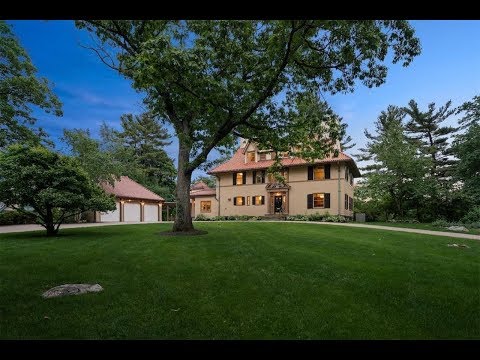 Grand Mediterranean-Inspired Home in Newton, Massachusetts | Sotheby's International Realty